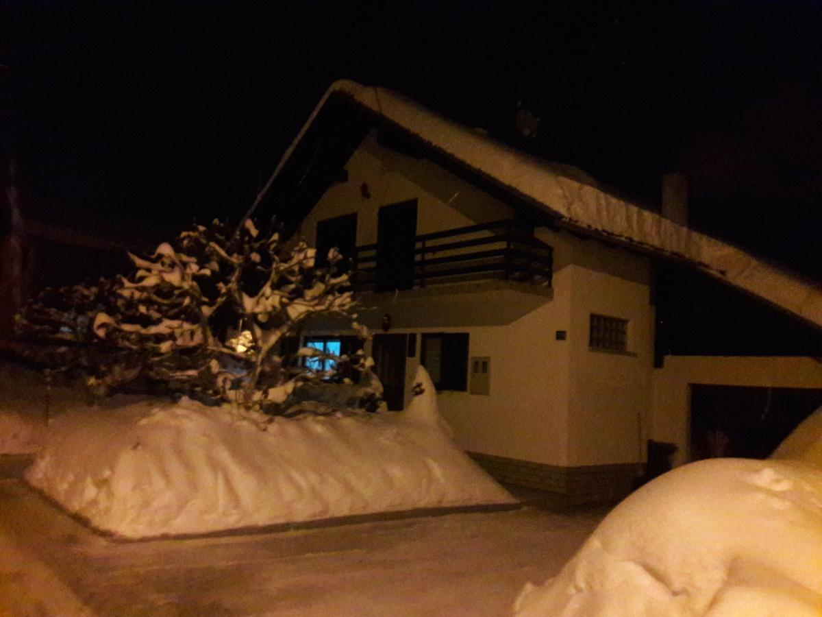 House Osana Hotel กราโบวาซ ภายนอก รูปภาพ