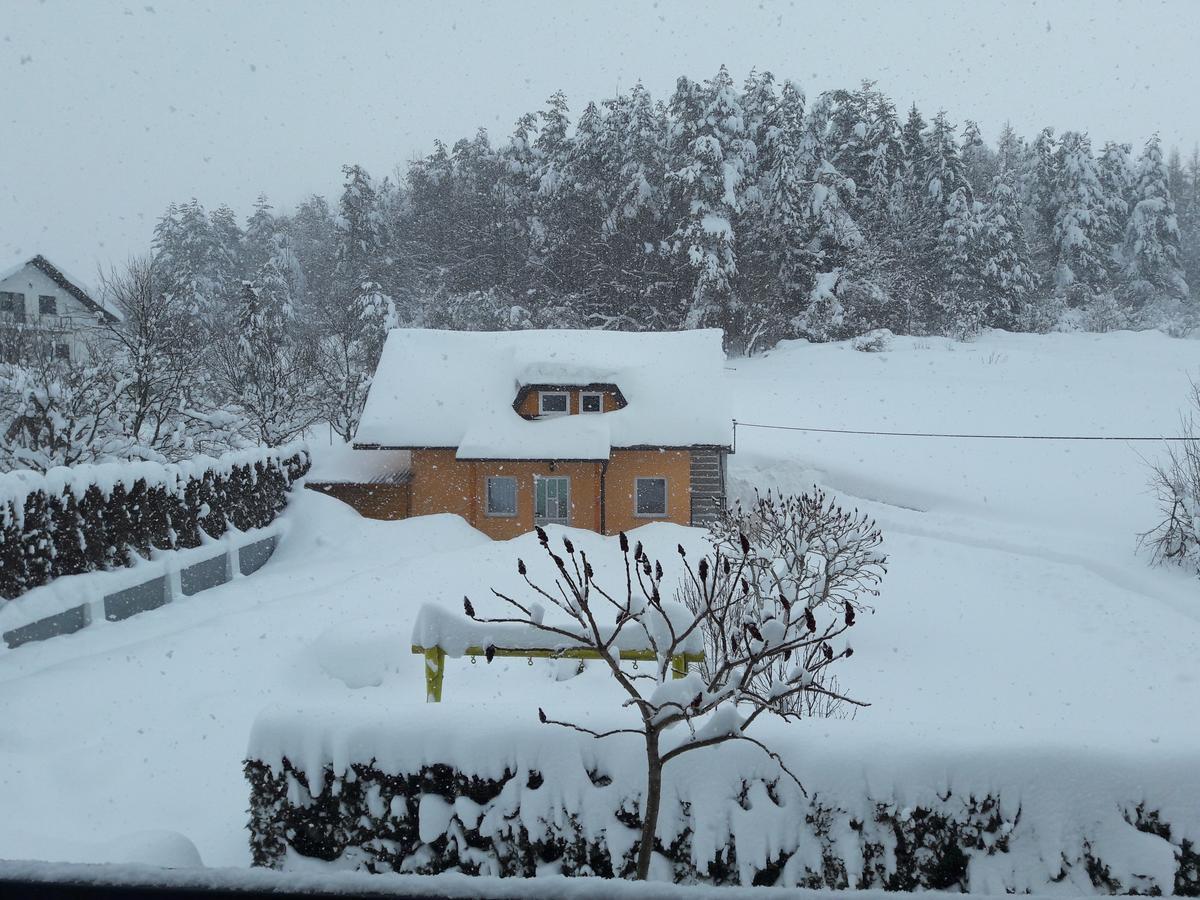 House Osana Hotel กราโบวาซ ภายนอก รูปภาพ