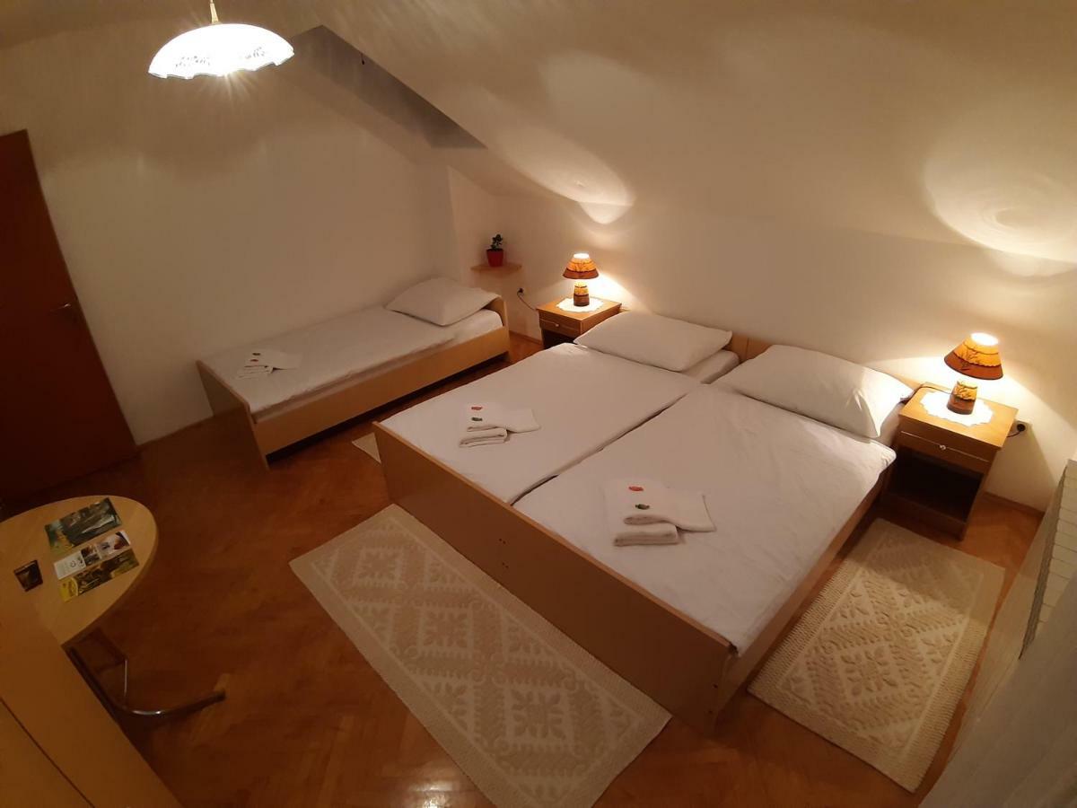 House Osana Hotel กราโบวาซ ภายนอก รูปภาพ