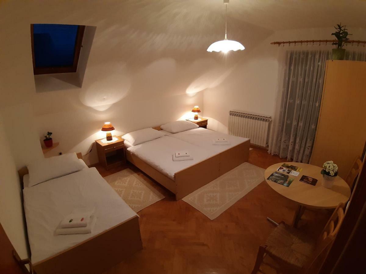 House Osana Hotel กราโบวาซ ภายนอก รูปภาพ